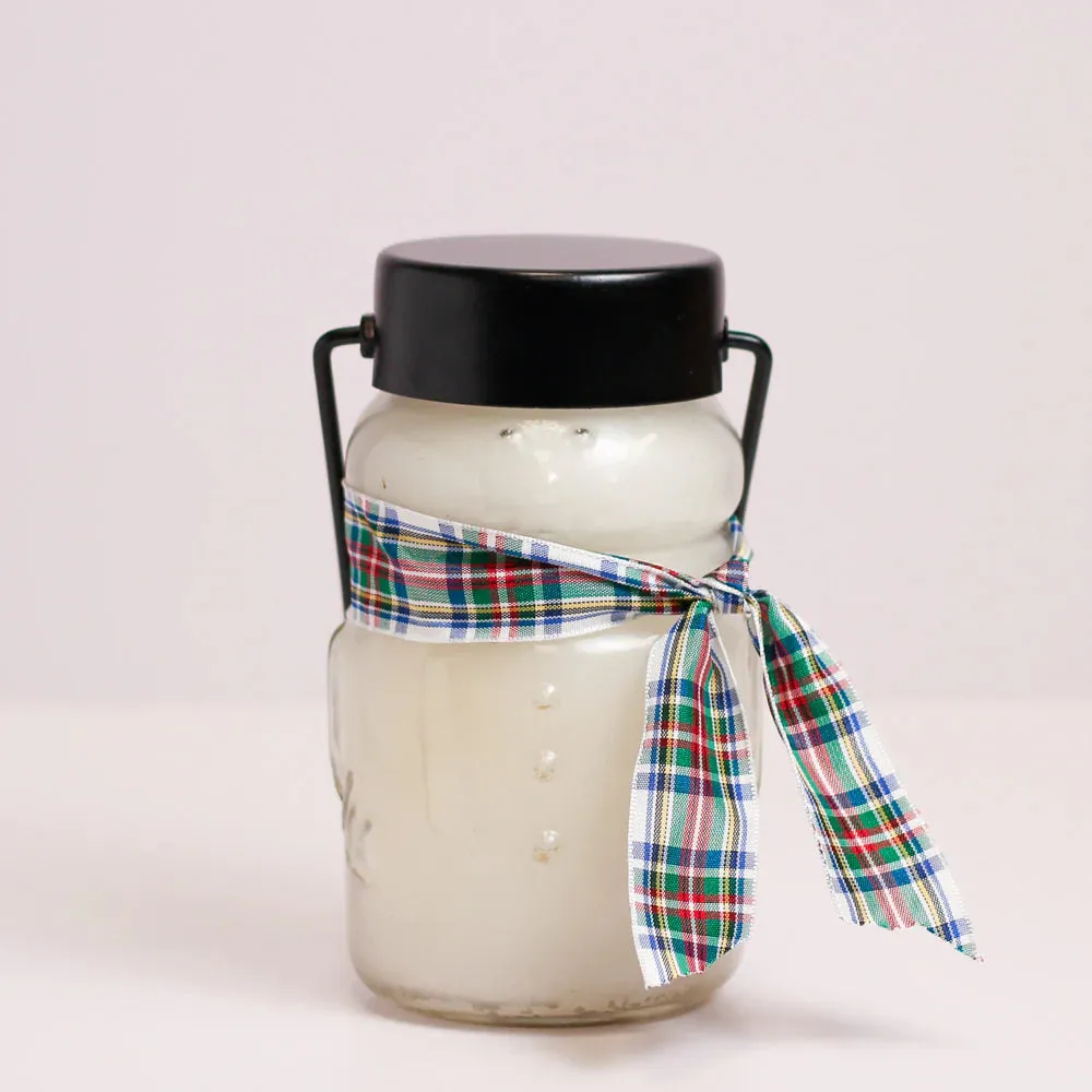 A Cheerful Giver Snowman Candles - 10 oz