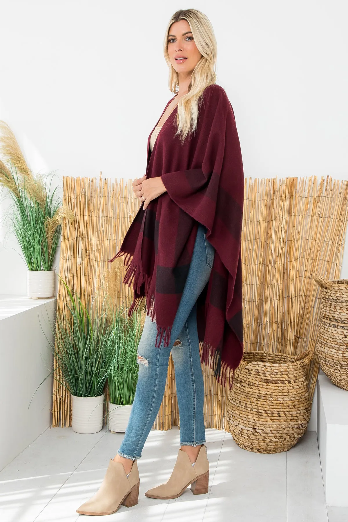 BORDER KNIT FRINGE OPEN FRONT KIMONO