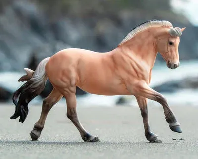 Breyer Sweetwater's Zorah Belle