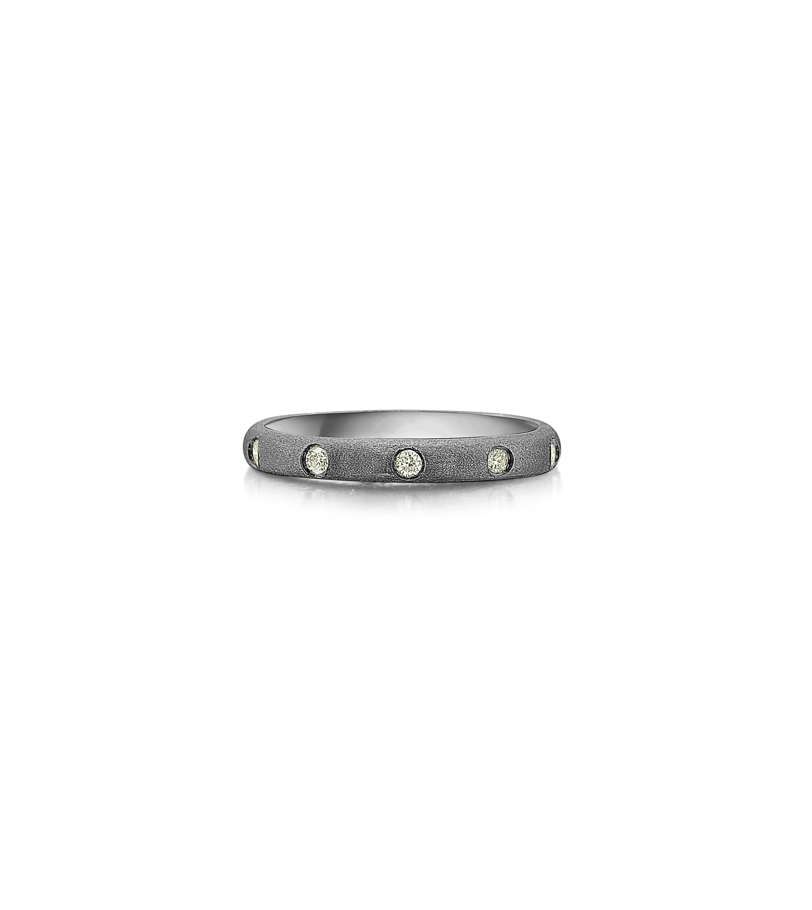 Diamond 5 Stone Flush Band