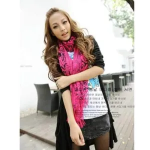 Elegant and Charming Rose Patterns Knitting Scarf - Pink