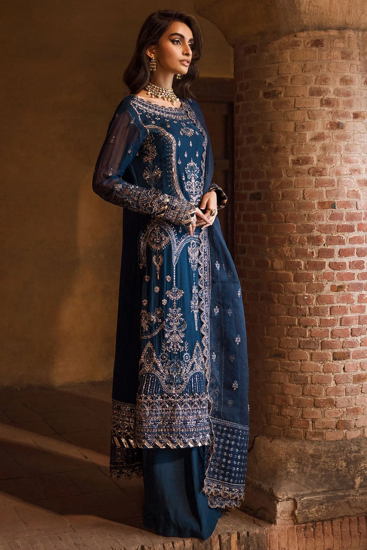 Elegant Royal Blue Embroidered Chiffon Pakistani Salwar Kameez