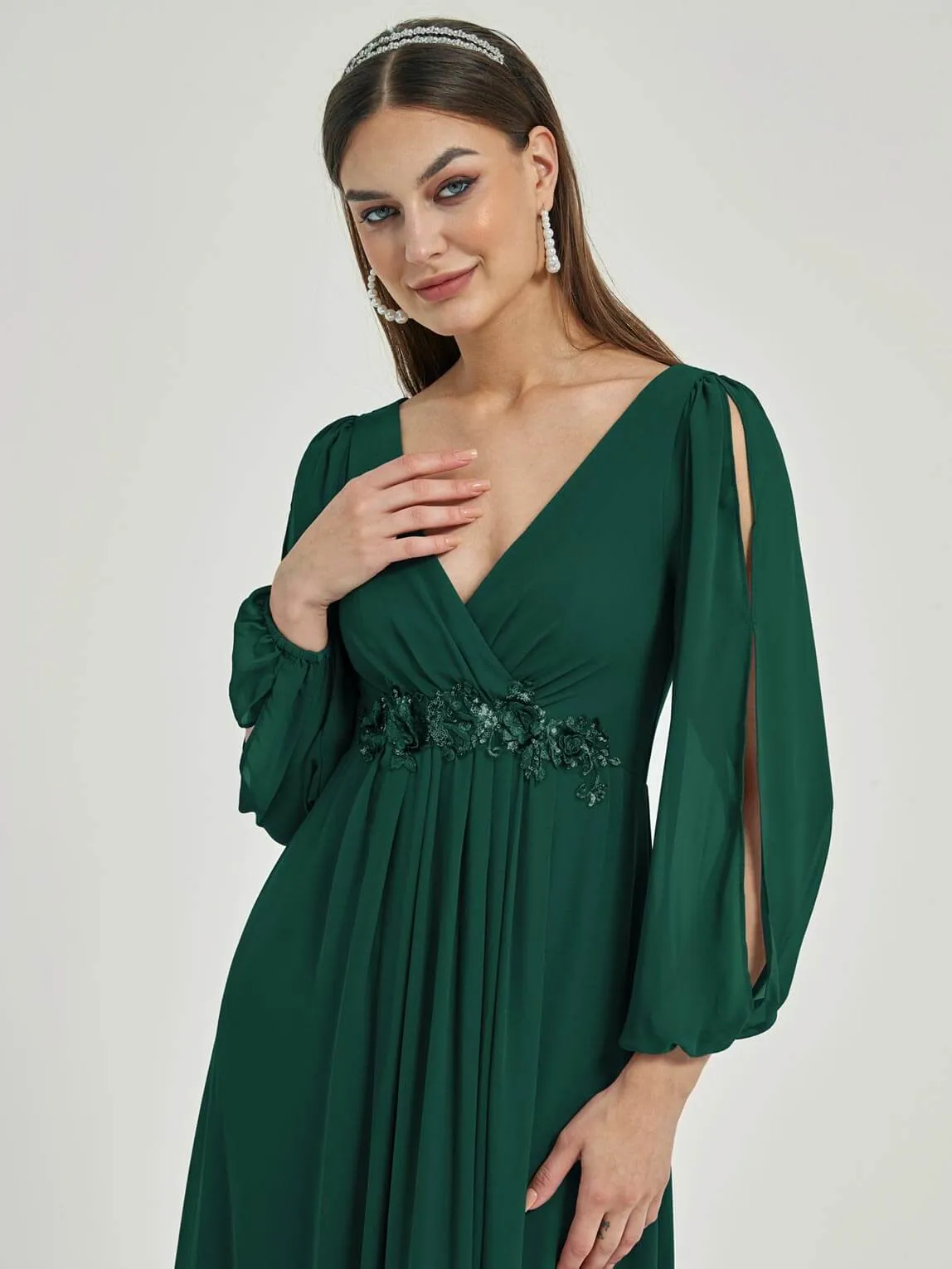 [Final Sale] Emerald Green V-Neck Long Slit Sleeve Pleated Flowy Chiffon Formal Dress