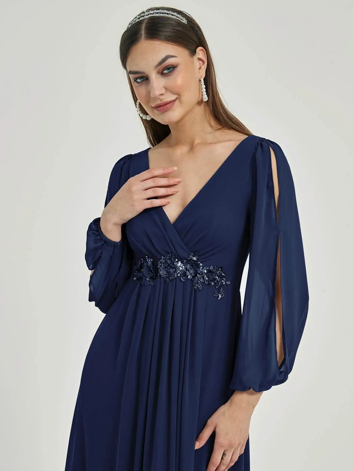 [Final Sale] Navy Blue V-Neck Long Slit Sleeve Pleated Flowy Chiffon Formal Dress