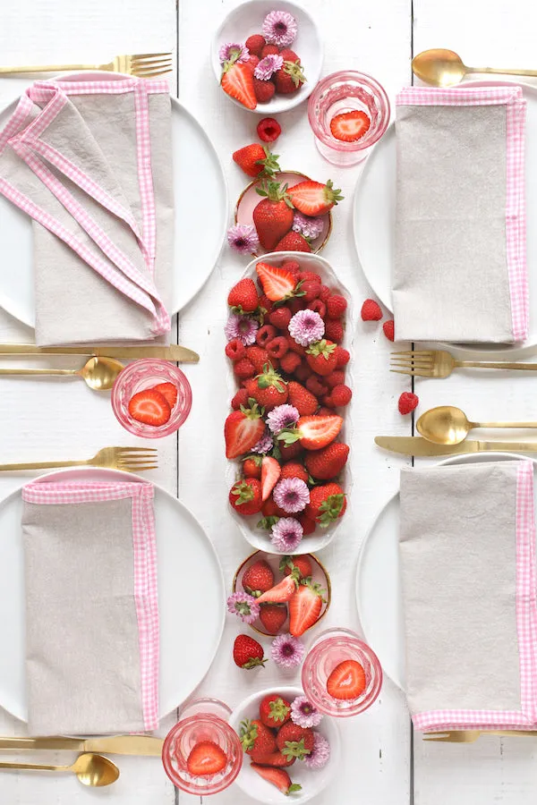 FRENCH PICNIC LINEN NAPKIN SET (PINK GINGHAM)