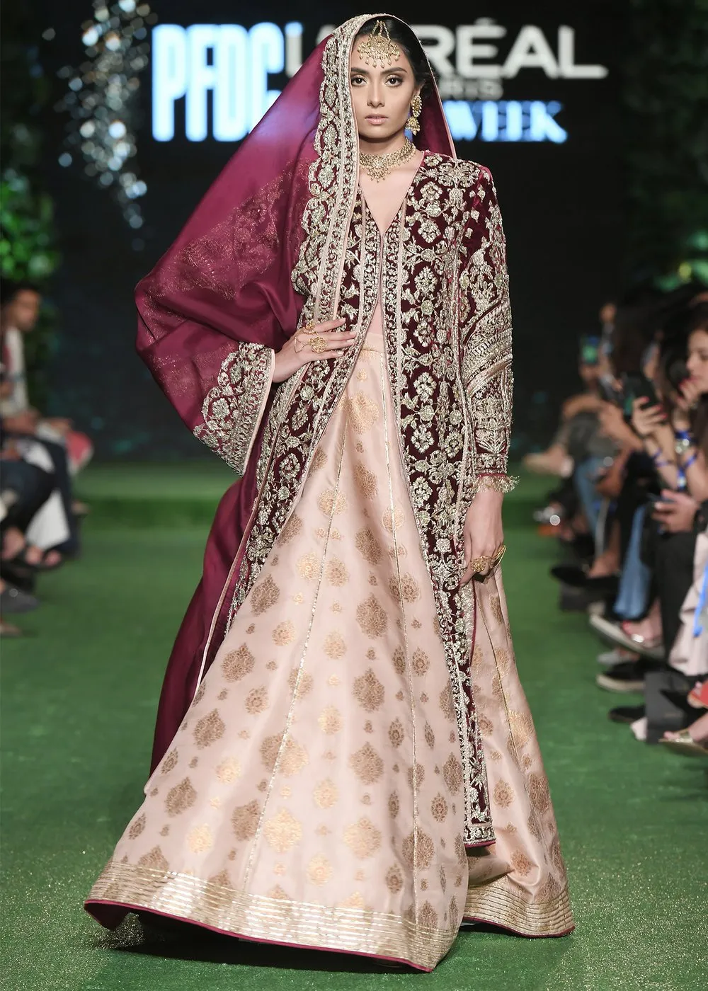 Indian Bridal Gown Dress for Wedding in Traditional Style #J4309