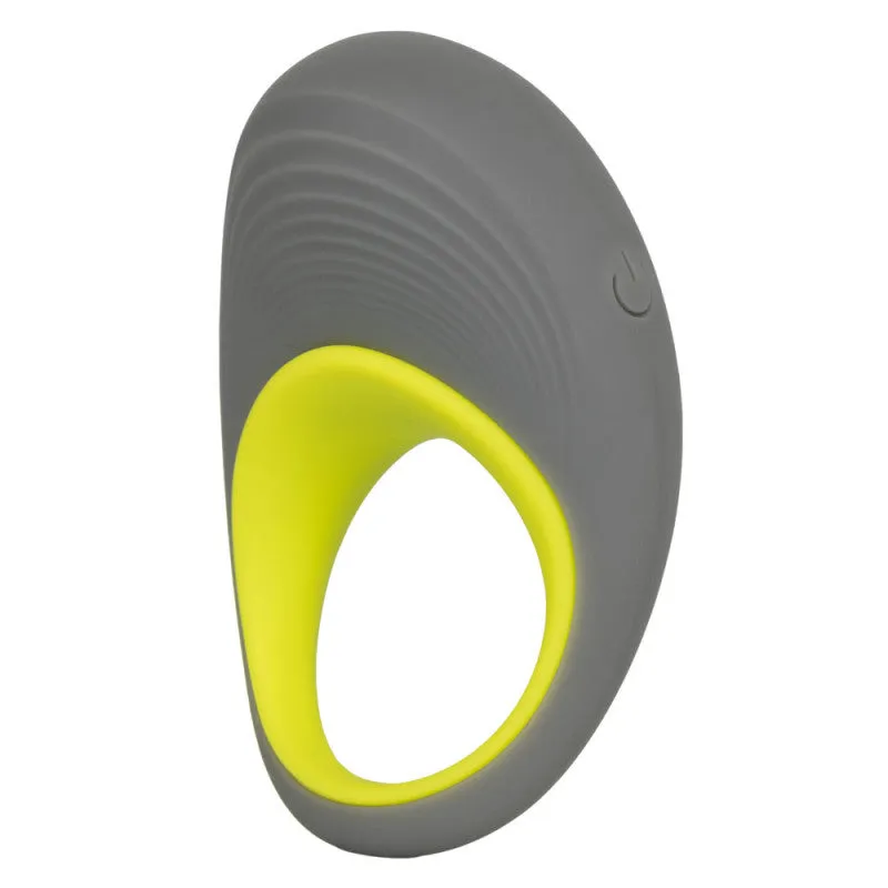 Link Up Edge Vibrating Ring