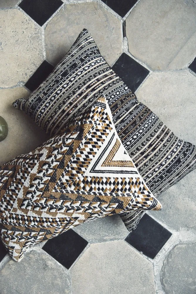 Maria Pillow, Ikat, Havana