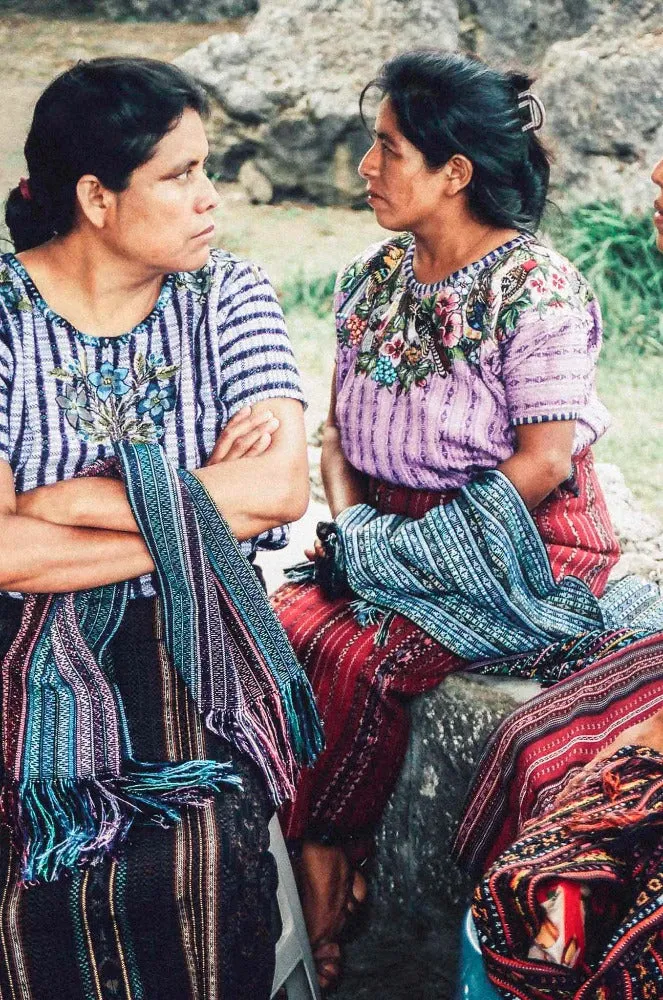 Maria Pillow, Ikat, Havana
