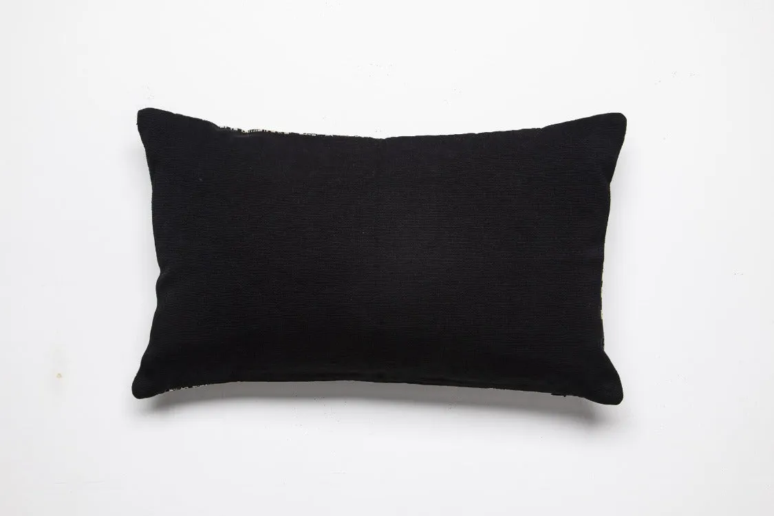 Maria Pillow, Ikat, Havana