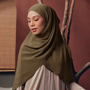 Mina Khimar in Olive