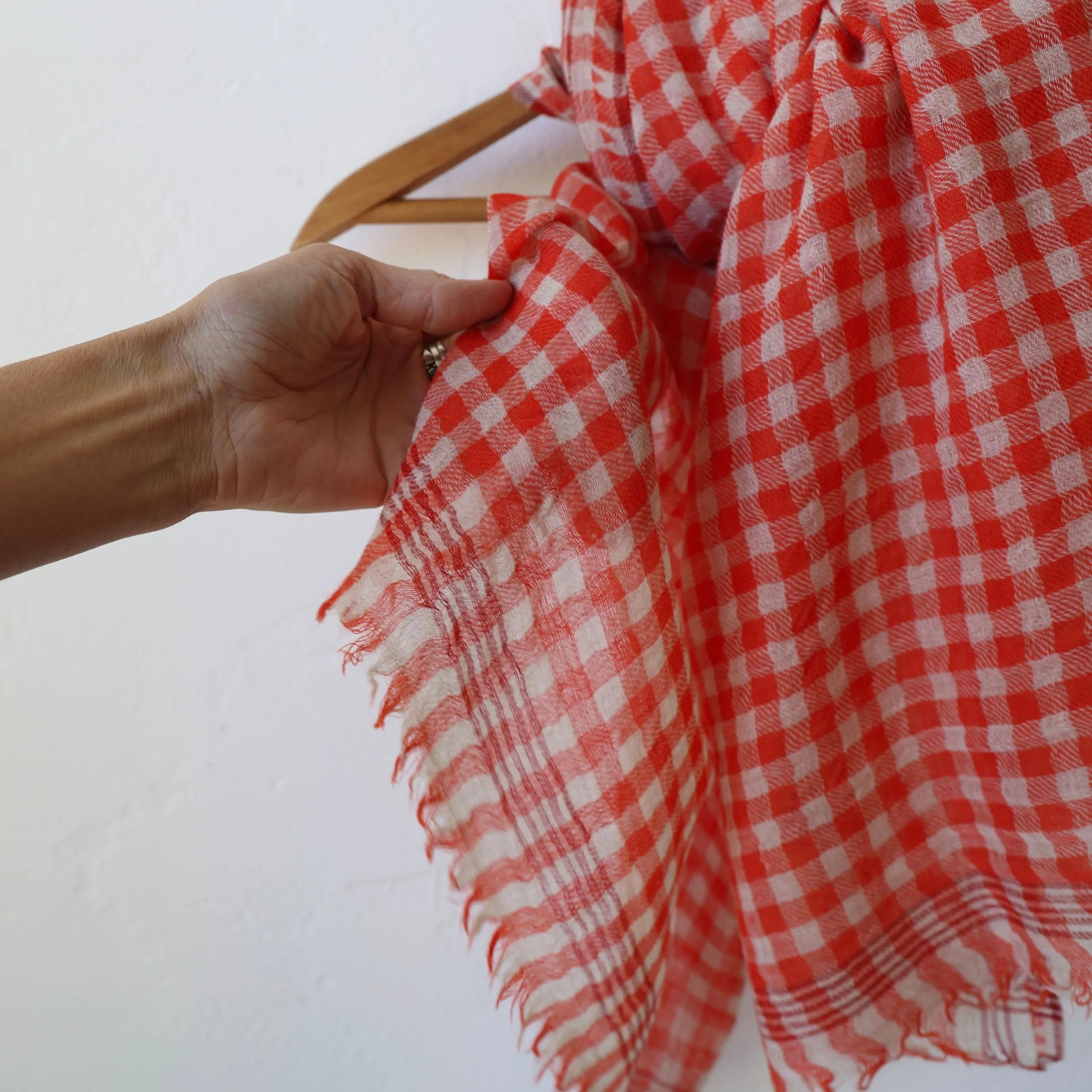 Moismont Wool Gingham Scarf - Poppy Red