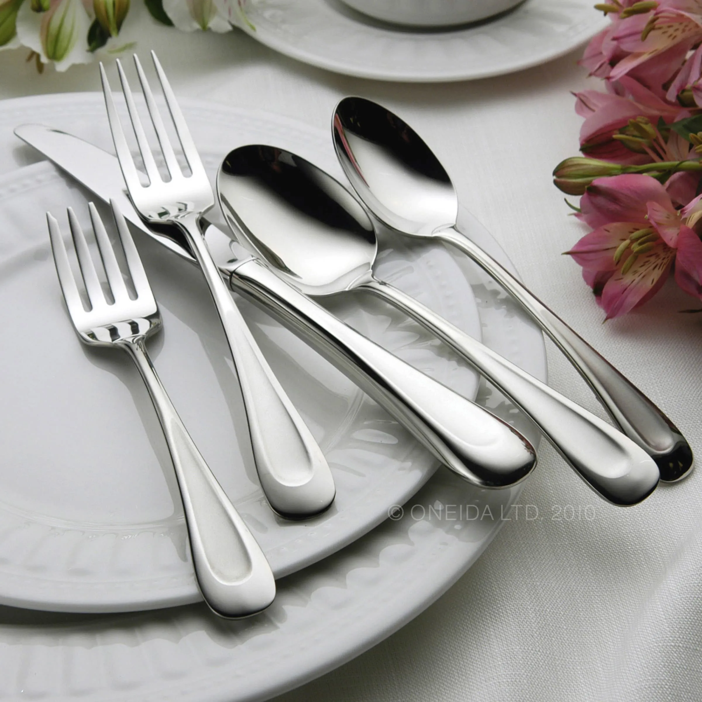 Oneida Satin Sand Dune 20-piece Flatware Set