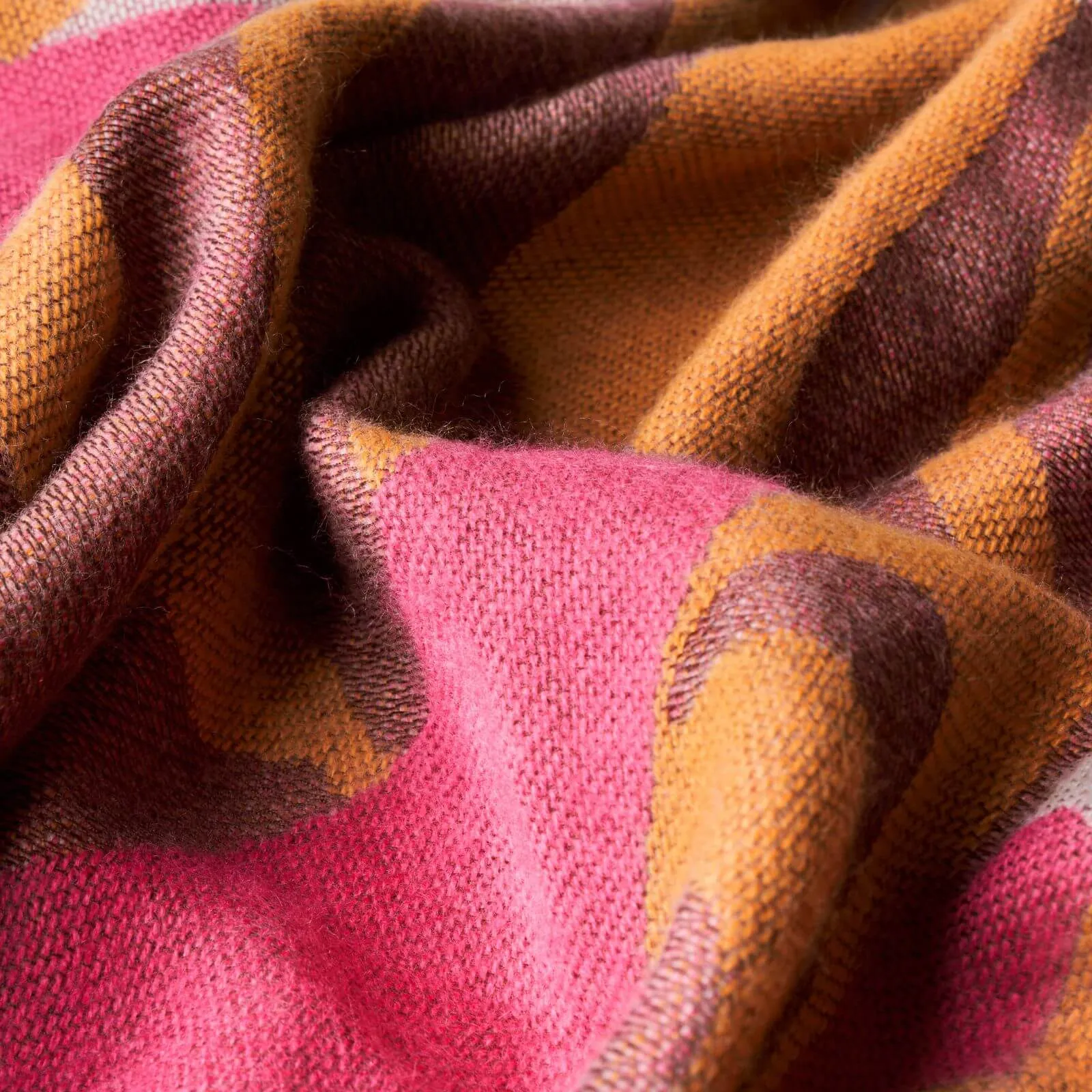 Powder Thrill Of The Tiger Woven Scarf
