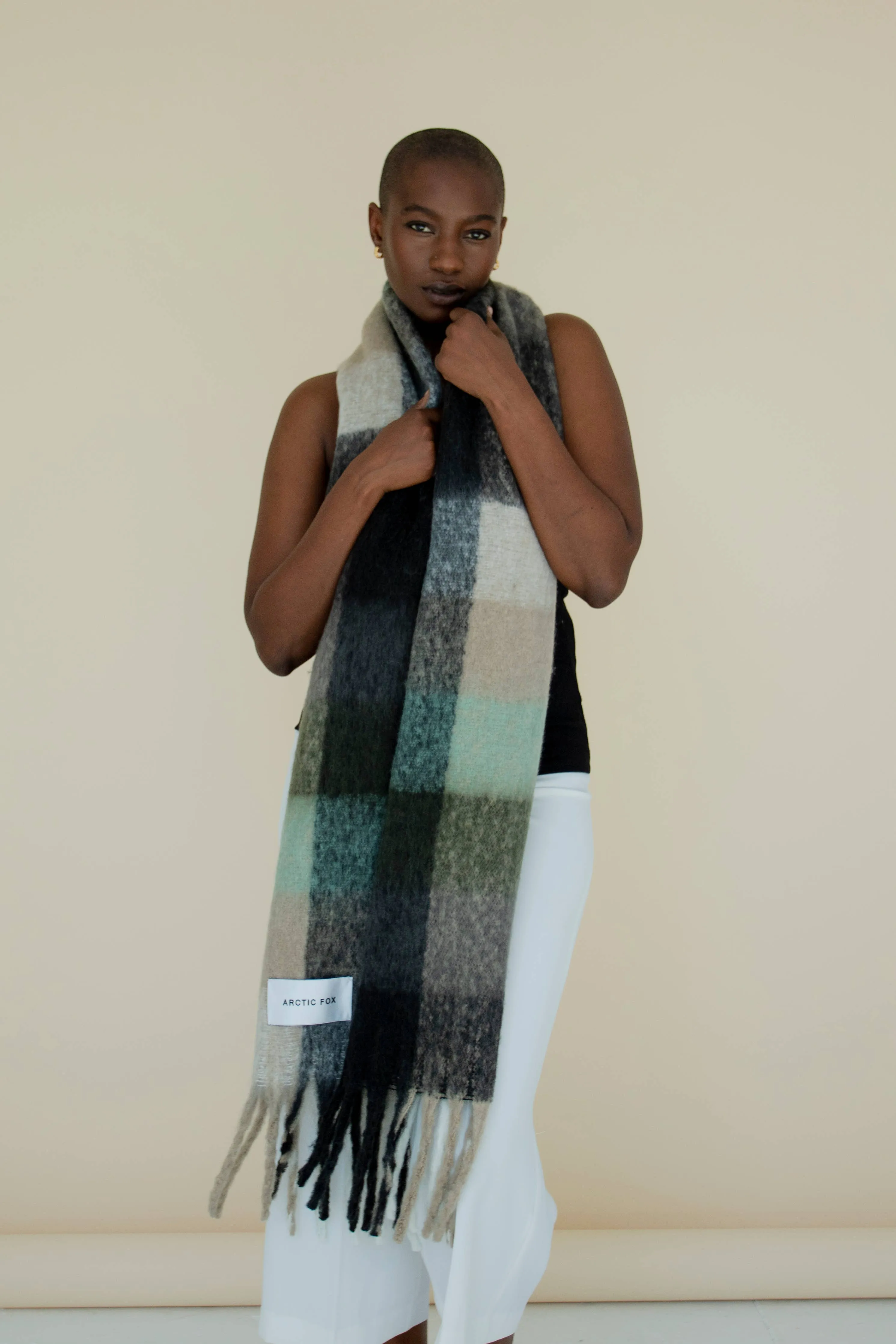 Reykjavik Scarf  Black