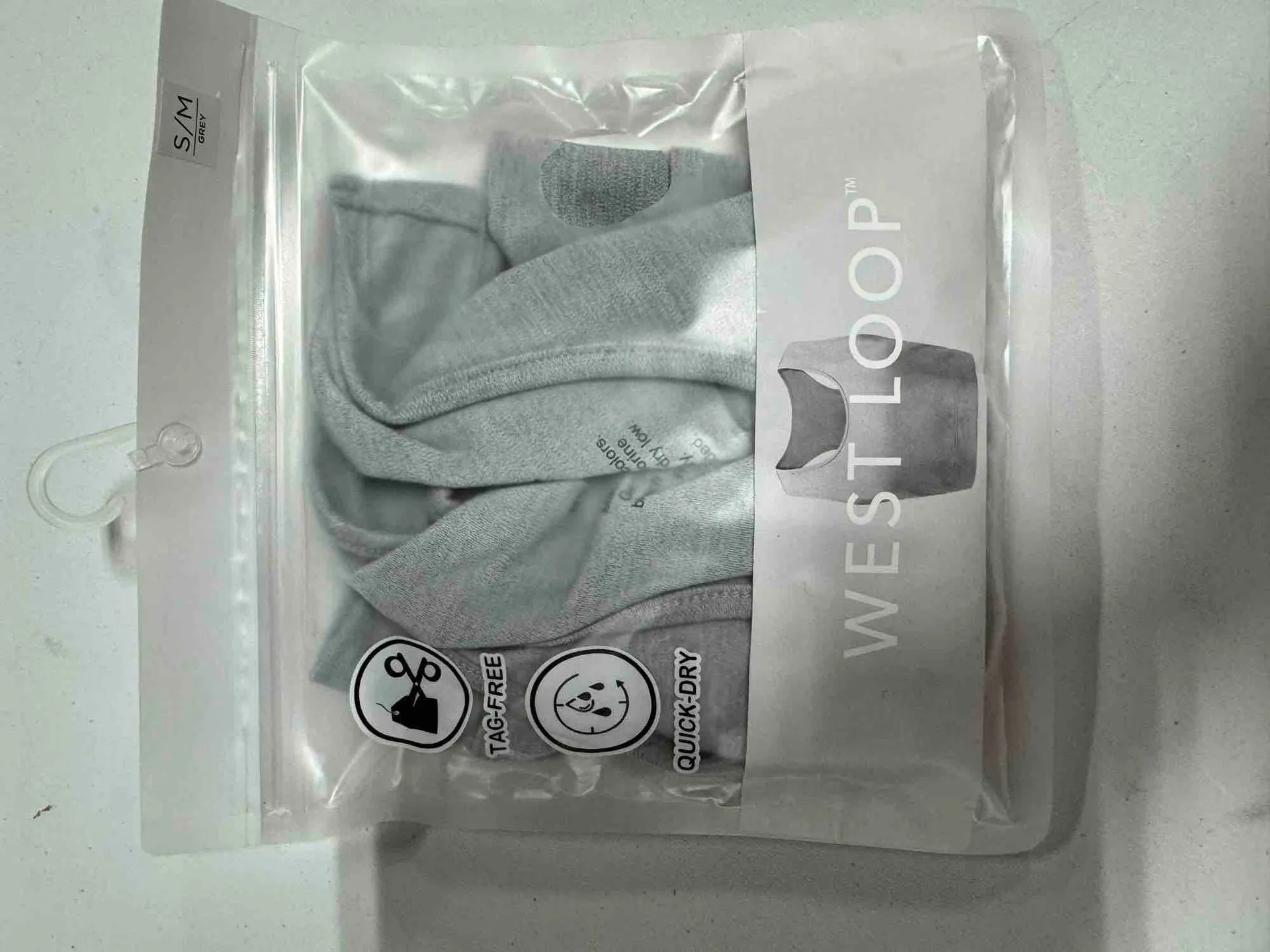 🧤Winter is Coming! - 🧣West Loop Winter Accessory Lot🧦 (75 units)