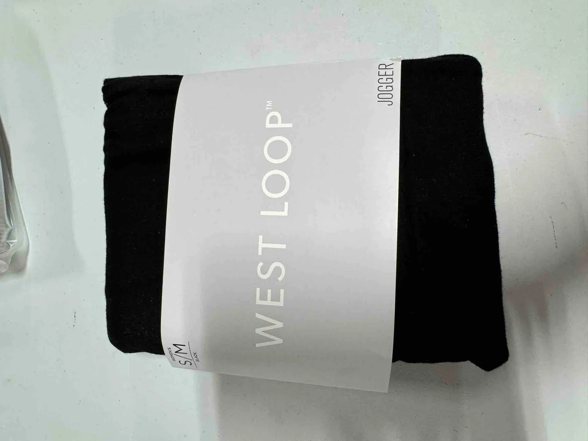🧤Winter is Coming! - 🧣West Loop Winter Accessory Lot🧦 (75 units)